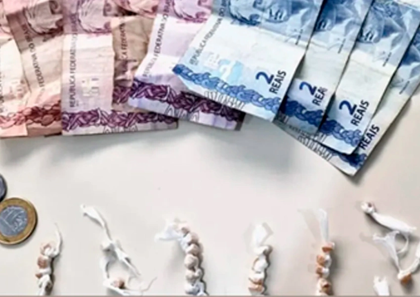 Adolescente é apreendido com crack durante patrulhamento da CIPE Sudoeste em Candiba