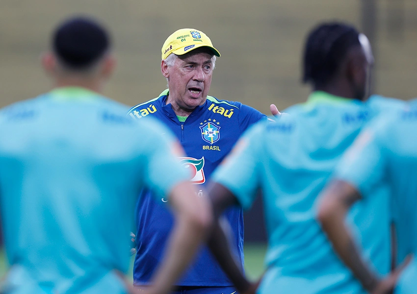 Seleção Brasileira enfrenta Equador nas Eliminatórias sob comando de Carlo Ancelotti