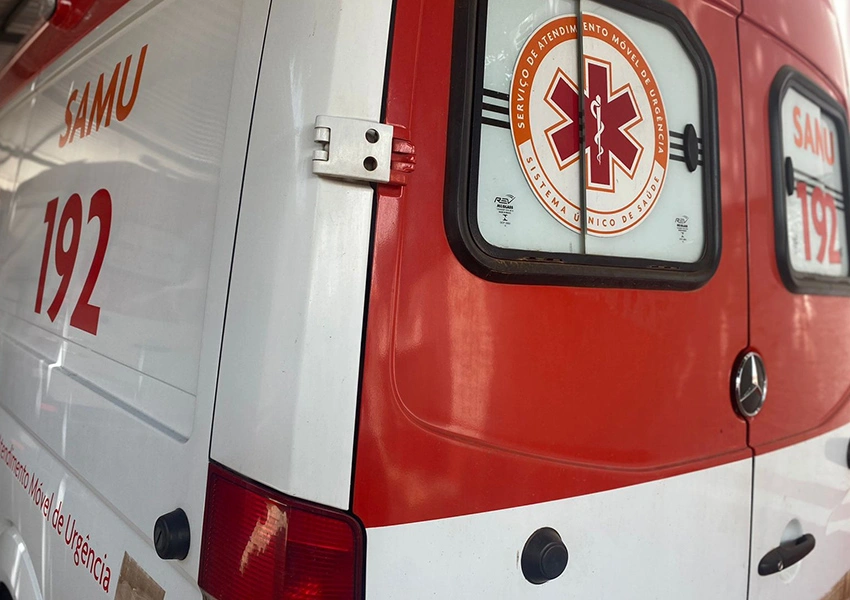 Homem é encontrado morto com marcas de tiros dentro de casa em Ibiassucê