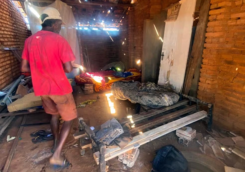 Mais de 50 funcionários são resgatados em situação análoga à escravidão em fazendas do interior da Bahia