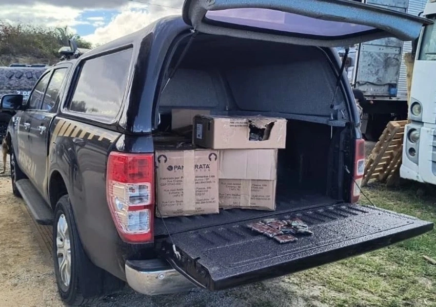 Quase três toneladas de maconha são apreendidas em operação conjunta na BR-116 em Poções