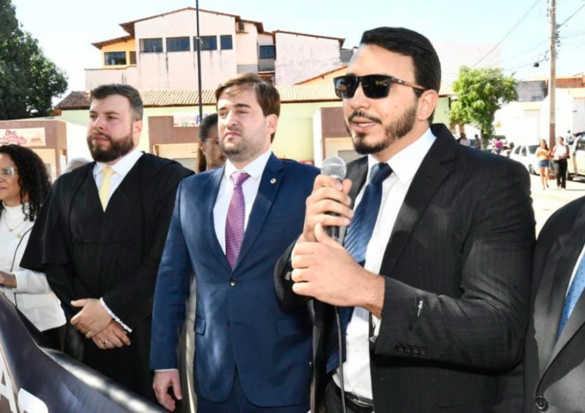 Desagravo público reúne advogados e apoiadores em defesa de prerrogativas em Riacho de Santana