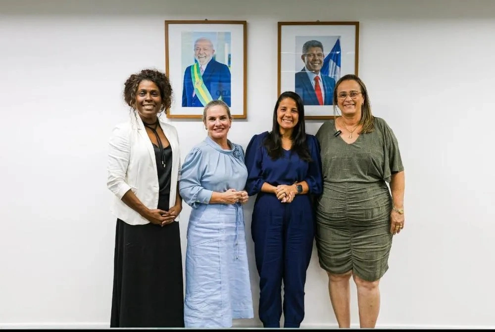 Ivana Bastos e Joanina lutam pela implantação de Escola em Tempo Integral em Livramento de Nossa Senhora