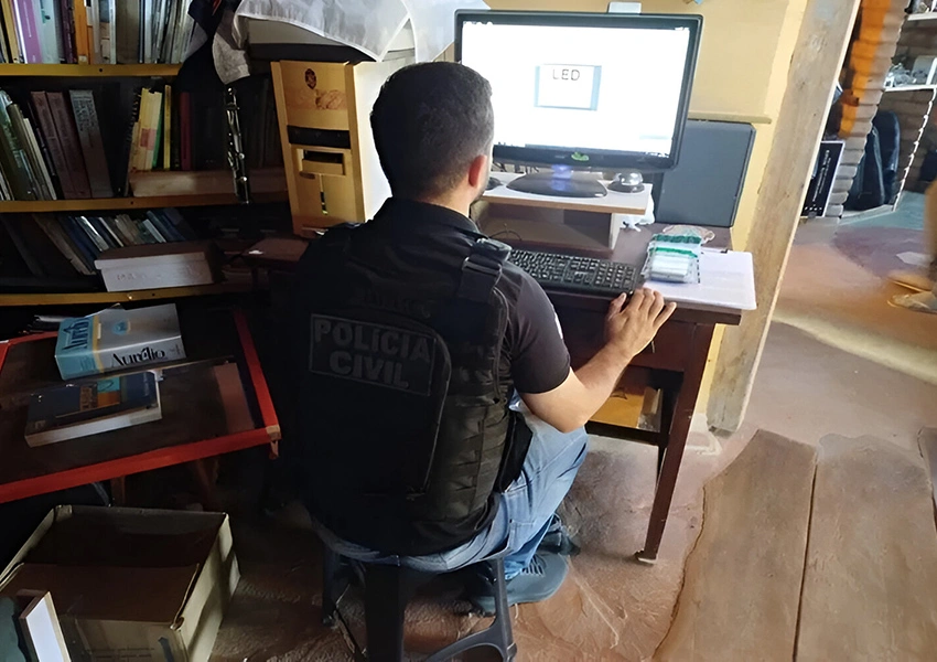 Casal de professores investigado por estupro de vulnerável é alvo de operação policial em Rio de Contas