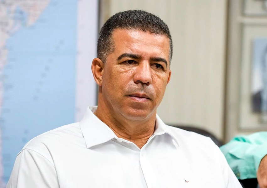 TCM julga improcedente denúncia contra prefeito de Dom Basílio