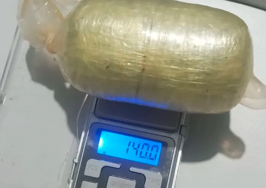 Mulher é presa ao tentar levar 140 g de maconha nas partes íntimas para detento em Conjunto Penal da Bahia