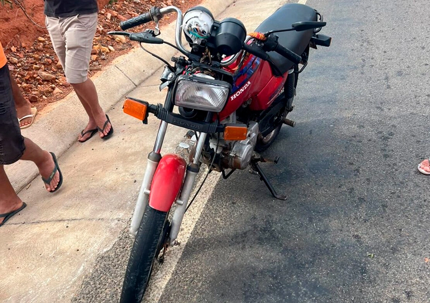 Motociclista fica ferido após perder controle em ladeira de distrito de Caetité