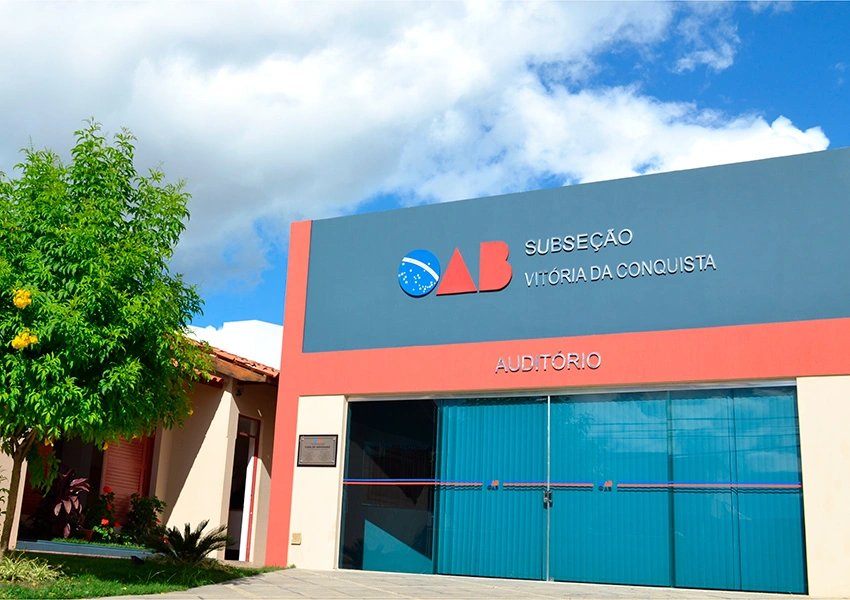 OAB Subseção Conquista contesta lei que permite Bíblia em sala de aula em Vitória da Conquista