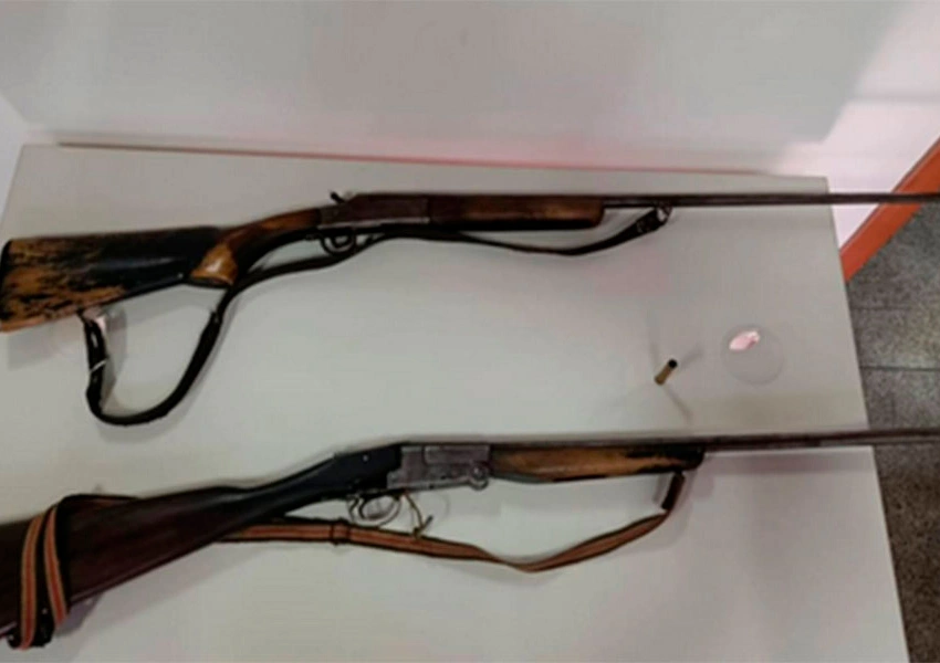 Suspeitos abandonam duas carabinas e fogem de cerco policial na zona rural de Caturama