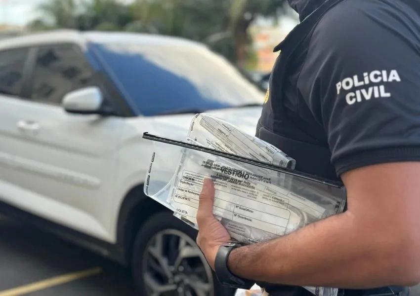 Mulher é presa em flagrante e namorado indiciado por falsificar e vender atestados médicos em Itapetinga