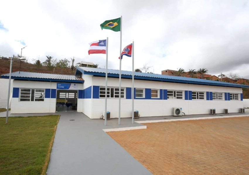 Homem perde R$ 20 mil em golpe após troca de mensagens no Facebook em Caetité