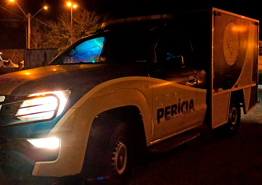 Homem morre e mulher fica ferida em acidente de moto na zona rural de Livramento de Nossa Senhora