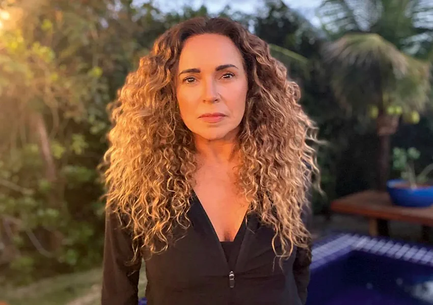 Daniela Mercury é vaiada durante apresentação no Círio de Nazaré em Belém