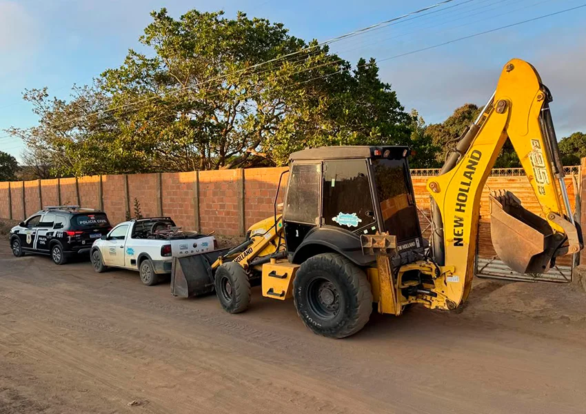 Polícia Civil e Embasa prendem dois homens por furto de água em Vitória da Conquista
