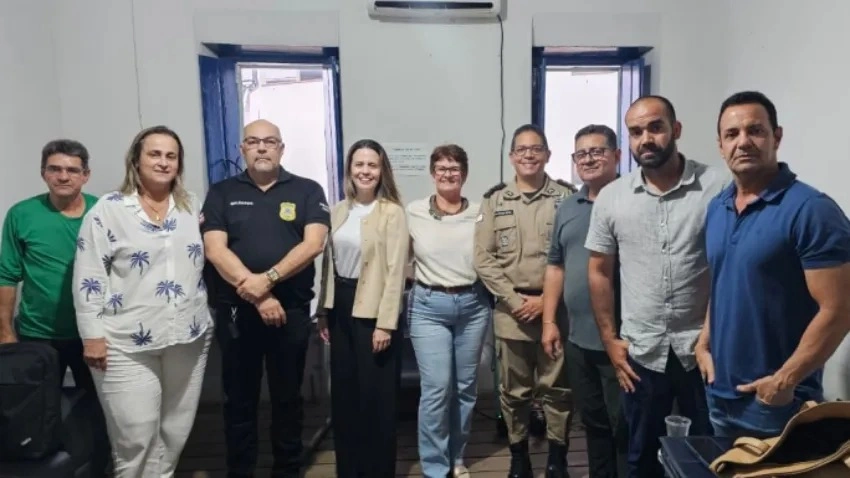 Prefeita Joanina Sampaio se reúne com MP, Polícia Militar e Conselho de Segurança para tratar da segurança pública