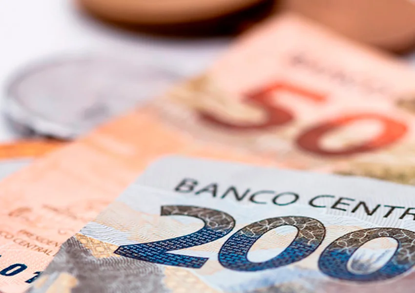 Governo da Bahia antecipa salário e muda feriado do Dia do Servidor Público Estadual