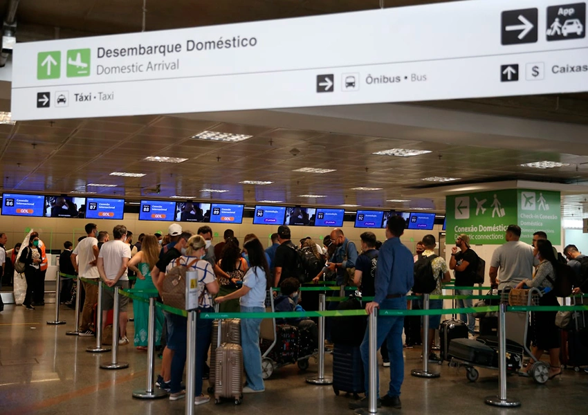 Mulher declara estar com bomba em aeroporto e é detida pela PF
