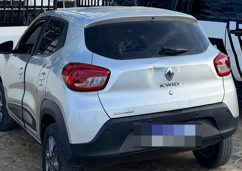 Polícia Civil recupera carro roubado e prende empresário por receptação em Poções
