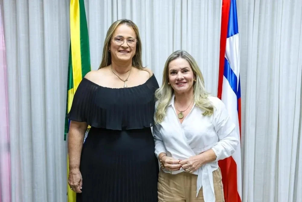 Livramento recebe nova etapa de cobertura móvel em ação liderada por Ivana Bastos