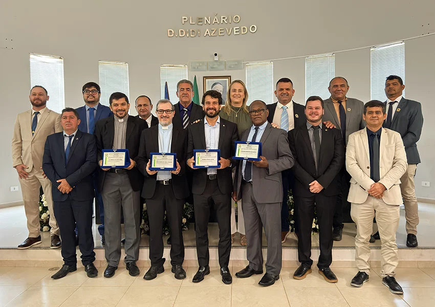 Câmara de Livramento entrega títulos de cidadão a lideranças religiosas e deputado estadual