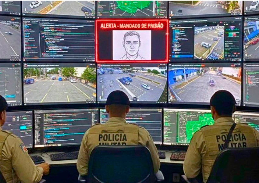 Homem com mandado de prisão em aberto é preso pela polícia na rodoviária de Brumado