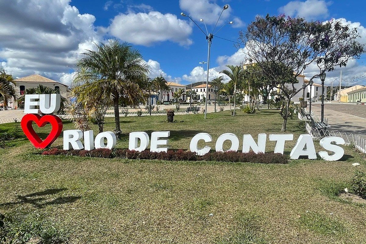 Polícia apreende paredão de som por perturbação do sossego em Rio de Contas