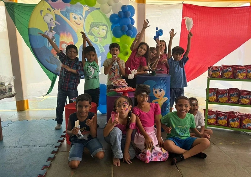 VCA Construtora celebra o Dia das Crianças com ação recreativa em três escolas de Vitória da Conquista