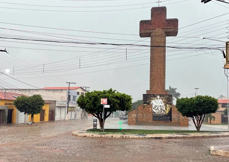 Livramento de Nossa Senhora e mais 83% das cidades baianas estão sob alerta de chuvas intensas, aponta Inmet